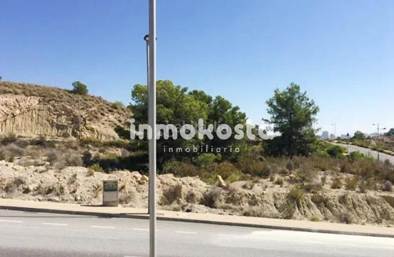 Foto fa005c20-1fe3-4187-aeb5-3f98ff7e1db1. Terreno residenziale in carrer de nicaragua 5 in balcón de Finestrat-terra marina Finestrat