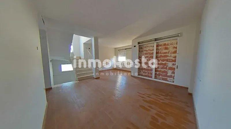 Foto 270b0daa-149c-428d-b19e-0389fa83be60. Casa  en urbanización escandinavia en Escandinavia-Cautivador Alfàs del Pi (l´)