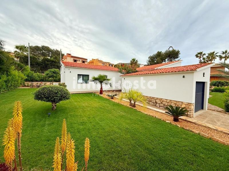 Foto 2595e69c-8dc8-4f09-88e8-dcaa43ac7e09. Maison avec parking piscine dans Sierra Helada Benidorm