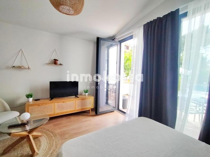 Foto 8c0b1ba9-f25a-495a-92aa-2fe346ef0c90. Maison avec parking piscine dans Sierra Helada Benidorm