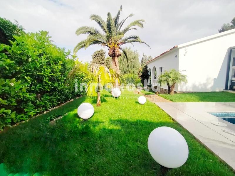 Foto acb4fbd2-041a-48aa-a5bd-e1513ac1ab75. Maison avec parking piscine dans Sierra Helada Benidorm