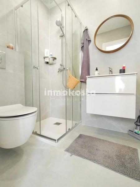 Foto b552472a-9a87-4603-8aae-a27cd55f6394. Maison avec parking piscine dans Sierra Helada Benidorm