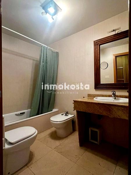 Foto d84534c4-7bfa-4b95-bdb9-0f89b11f4ec0. Pis amb aparcament piscina a L´Albir Alfàs del Pi (l´)