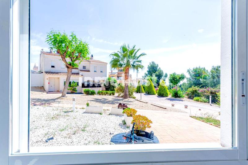 Foto 240b88d9-95bf-4cc1-95ab-4ed3d887c1fa. Casa adossada amb aparcament piscina a Montebello - Nou Espai Nucia (la)