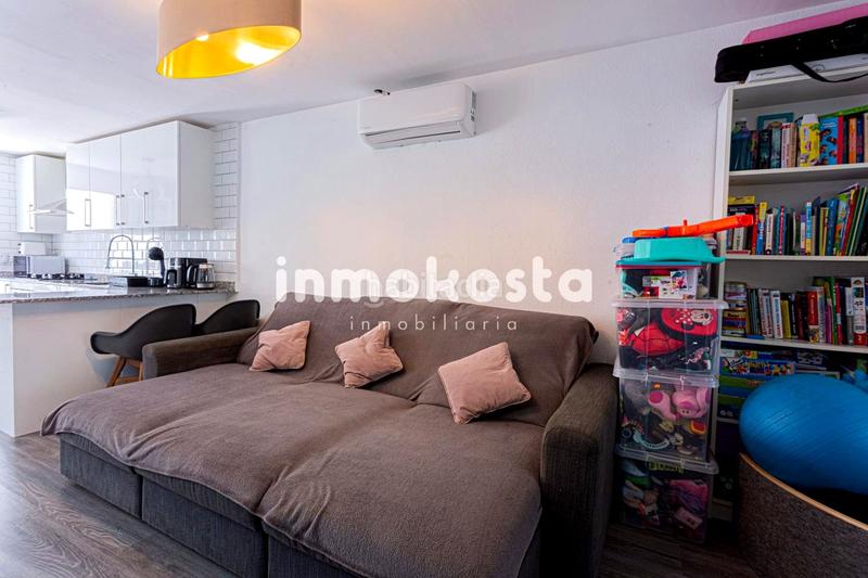 Foto 797cc21d-12c5-4e04-b444-036d64b594da. Casa adossada amb aparcament piscina a Montebello - Nou Espai Nucia (la)