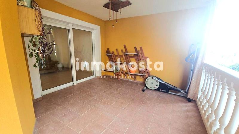 Foto 12971d49-f2aa-4ffd-a398-e2d88f685f44. Casa adossada amb aparcament piscina a Escandinavia-Cautivador Alfàs del Pi (l´)