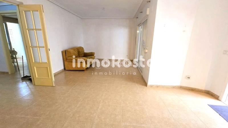 Foto 3bc5e7af-f3be-4cb3-8084-7ed90e88a223. Casa adossada amb aparcament piscina a Escandinavia-Cautivador Alfàs del Pi (l´)