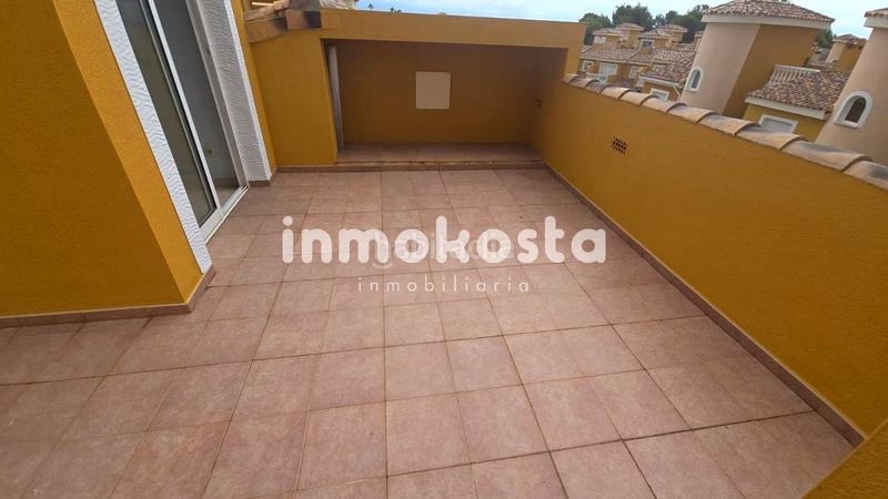 Foto fb103ad4-257e-4608-b9e4-b7298ef3019c. Casa adossada amb aparcament piscina a Escandinavia-Cautivador Alfàs del Pi (l´)