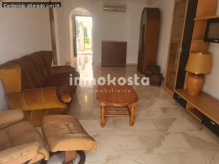 Location Maison à Escandinavia-Cautivador. Planta baja con jardín