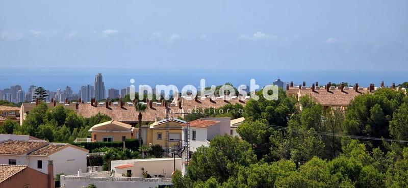 Foto d1f80f9e-e20c-4992-b5ce-56fd32d6b16e. Casa chalet independiente con piscina privada en nou espai la nucía en Nucia (la)