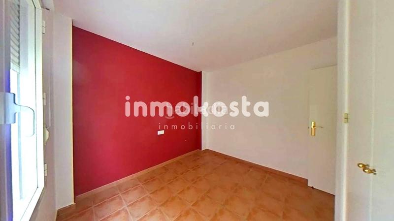 Foto 14f19872-3813-4bf0-9496-74a01424cdb4. Piso  en urb las lomas en Bonalba-Cotoveta Mutxamel