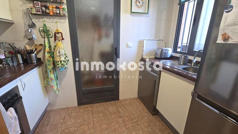 Foto 4b201cea-4529-4dd3-aea0-c33e9264c37b. Piso apartamento en poniente en Playa Poniente Benidorm