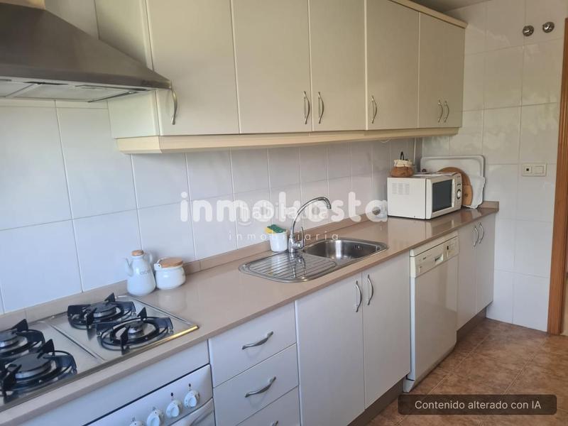 Foto 1fbce911-b0cd-4204-995d-2376c9fb9531. Alquiler piso se alquila piso de 3 dormitorios 2 baños en Benidorm