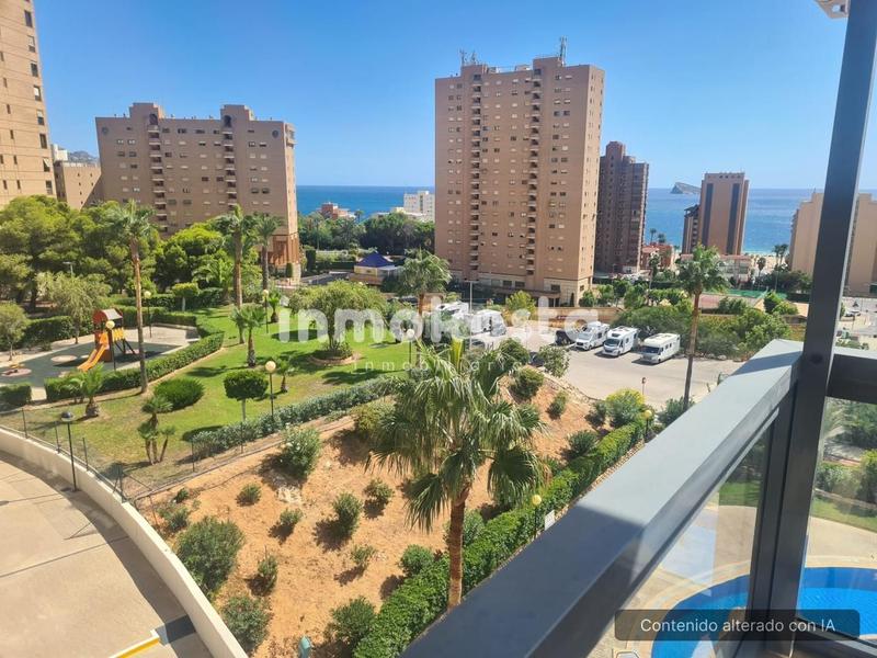Foto 3a18e18c-0381-413e-90bc-272851d20e61. Alquiler piso se alquila piso de 3 dormitorios 2 baños en Benidorm