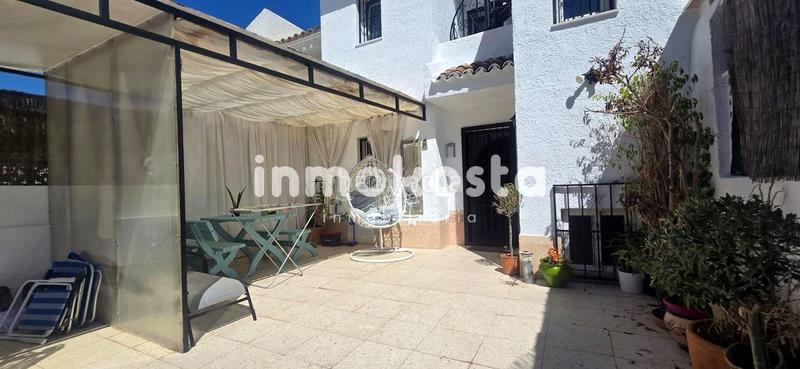 Foto 4d63007e-a8a1-4739-93fe-f99f1020605b. Casa aparellada amb piscina a San Rafael - Nucia Park Nucia (la)