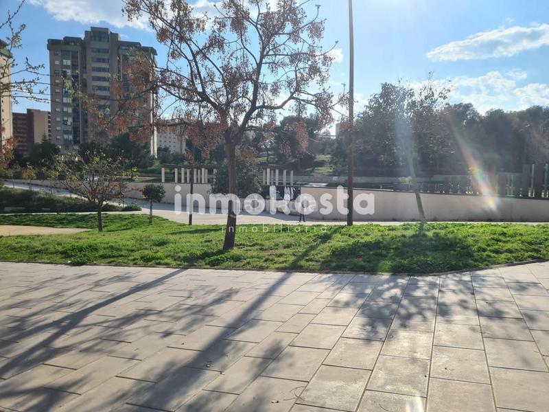 Foto d295cc50-3632-4e0d-8dfa-e8e0e34dfee3. Lloguer local comercial a alcala 29 a Colonia Madrid Benidorm