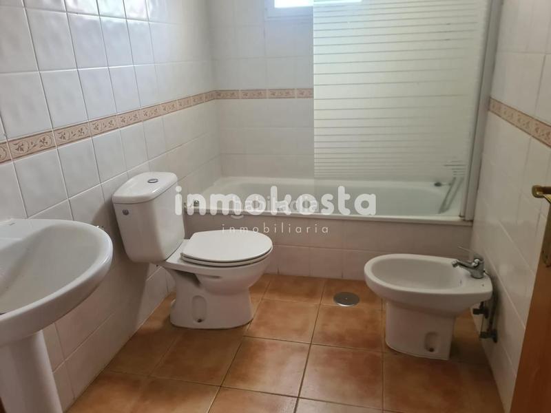 Foto b2d07486-d8e9-4b34-aa28-9b59eae2e356. Location maison avec piscine dans Montebello - Nou Espai Nucia (la)