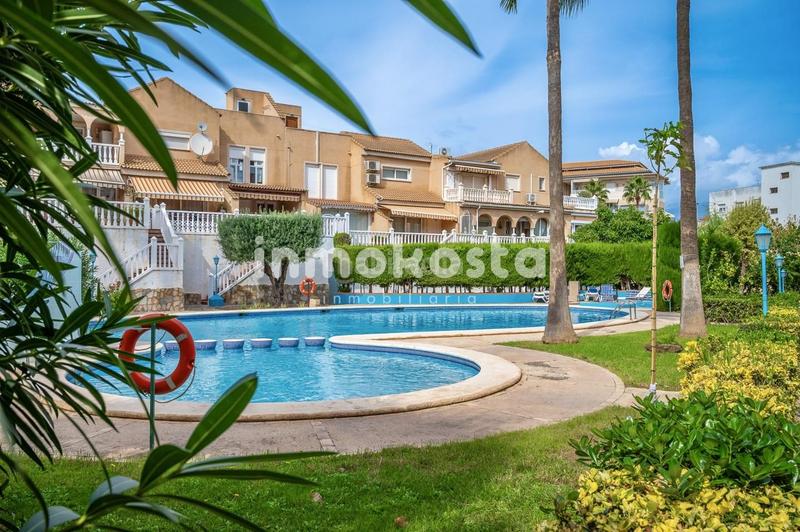 Foto 56202279-1a1e-4231-af1a-610582857131. Appartamento con piscina in L´Albir Alfàs del Pi (l´)