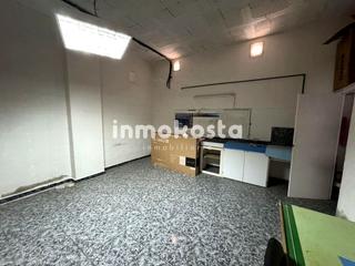 Local Comercial a Carrer Alacant