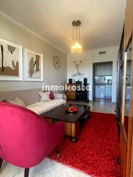 Foto 20e9c0ca-6dcf-4980-8fa7-0aabddffcb68. Pis amb aparcament piscina a Via Parque Benidorm