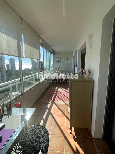 Foto 63a40481-98c4-4c81-947e-36ee50b1a488. Pis amb aparcament piscina a Via Parque Benidorm