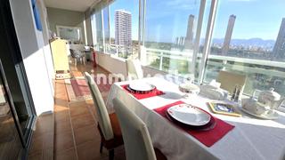 Etagenwohnung  Presidente adolfo suárez. Apartamento con vistas al mar en playa poniente
