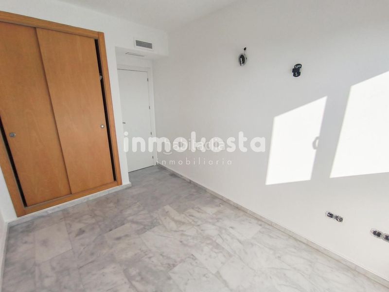 Foto 0b5aa52f-c99b-4e0e-9311-29ce8d0b3f36. Pis a de viena 8 a Rincón Alto Benidorm