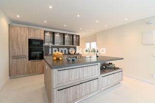 Penthouse  Colón. Ático de diseño con terraza de 25 m y calidades premium a 300 m