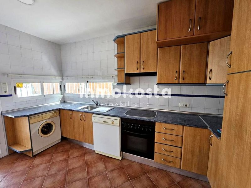 Foto 2e07ff5a-da27-45fa-8854-d266d3797ab5. Casa a Montebello - Nou Espai Nucia (la)