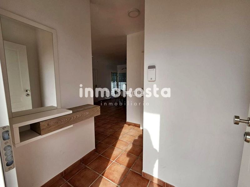 Foto 57f5d649-2765-473c-a377-4b07fcdd4a2b. Casa a Montebello - Nou Espai Nucia (la)