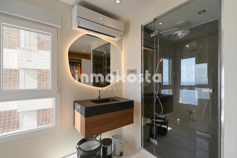 Foto 42e174d5-f698-4614-95e9-e240e62291a6. Àtic amb calefacció aparcament a Centro Urbano Vila Joiosa (la)