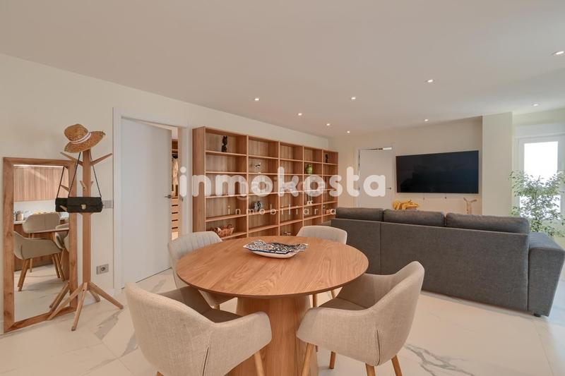 Foto bdb83862-e4a6-4ab9-8a6e-1784f0def1f8. Àtic amb calefacció aparcament a Centro Urbano Vila Joiosa (la)