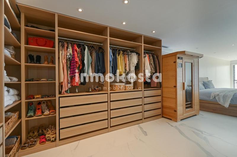 Foto e0ede1f7-21a0-405b-ae12-1a354fbe689b. Àtic amb calefacció aparcament a Centro Urbano Vila Joiosa (la)