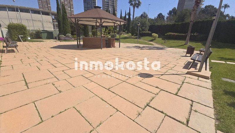 Foto 184be65c-3d89-432f-a464-7097a55424dc. Pis amb aparcament piscina a Via Parque Benidorm