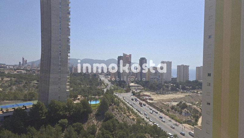 Foto 38faf91b-ac2e-4c8c-bbe1-4145c7dfad6d. Pis amb aparcament piscina a Via Parque Benidorm