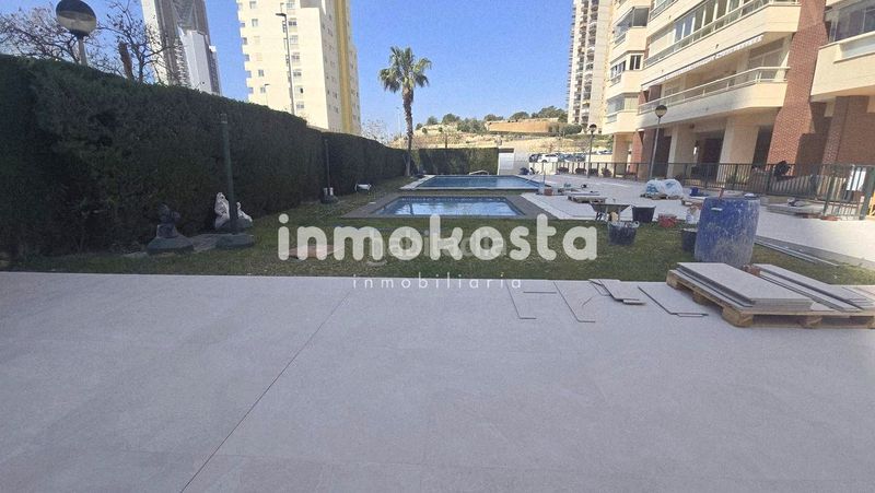 Foto 39286399-3f3c-4d2a-a4a8-682eb6e50374. Pis amb aparcament piscina a Via Parque Benidorm