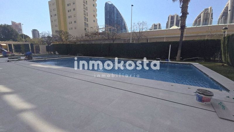 Foto a8bbba5e-d923-4ad1-aad8-ee46eb0c7cfb. Pis amb aparcament piscina a Via Parque Benidorm