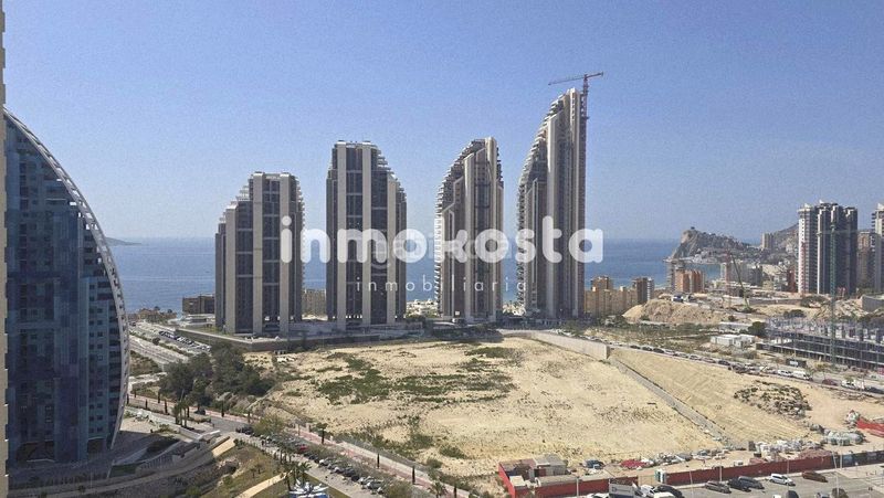 Foto e982ab33-f9f6-4a37-94c7-f0f3ad62d572. Pis amb aparcament piscina a Via Parque Benidorm