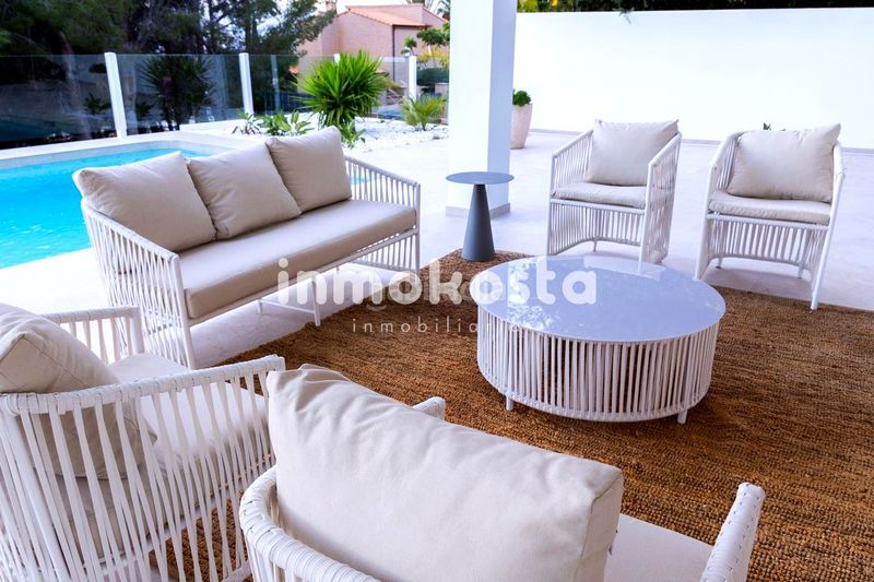 Foto 4d1fec99-ca1d-46ec-a634-255f607027f8. Casa amb piscina a Altea hills Altea
