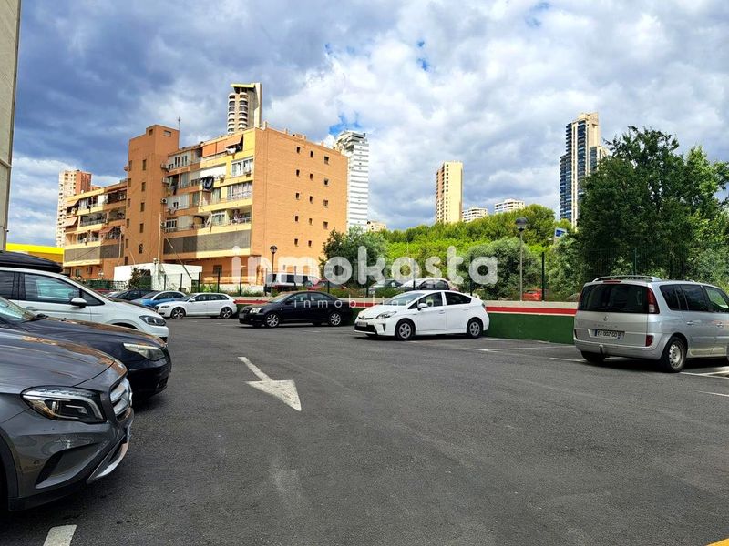 Foto 5c7c0976-6757-4eea-8e04-08714c86fbdc. Pis amb piscina a Levante Alto Benidorm