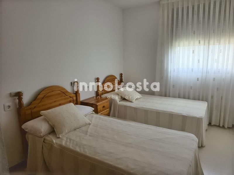 Foto 813f2bd4-a0bc-402f-a150-221a71d4758b. Pis amb aparcament a Playa Poniente Benidorm