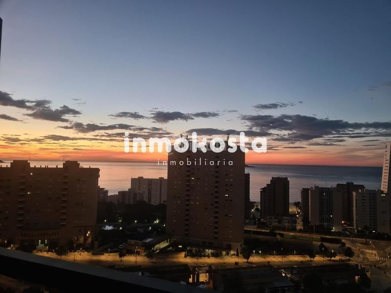 Foto a76a7ae7-703a-46cd-af94-06fd534fe027. Pis amb aparcament a Playa Poniente Benidorm