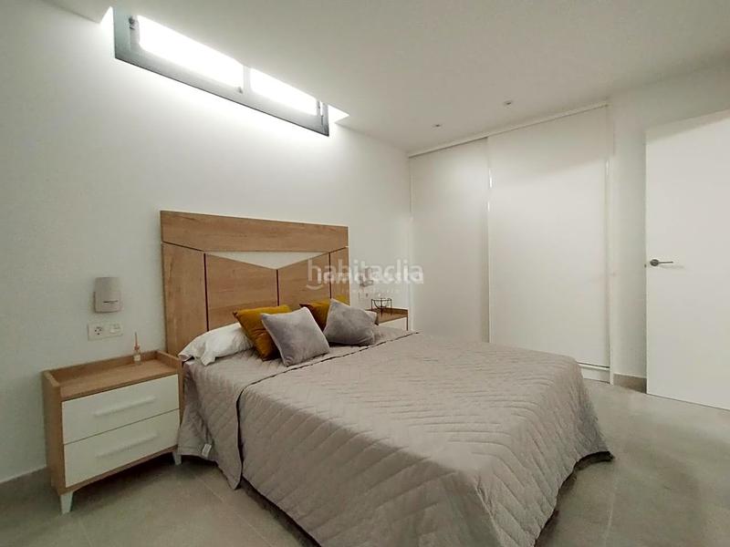 Foto 32989fba-2384-4726-a208-969fb9edb5e6. Casa villa nueva de alto standing en Coloma Nucia (la)