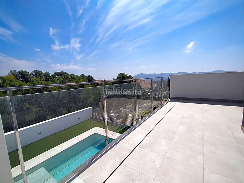 Foto a7426ec8-fd8d-4c5d-862b-ad4cfbd1e974. Casa villa nueva de alto standing en Coloma Nucia (la)