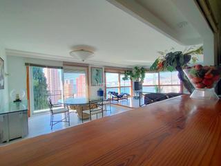 Maison à Rincón Alto. Gran chalet en serra gelada