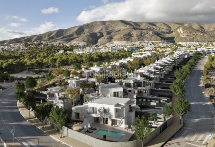 Foto e8107d4f-ddeb-4c7c-9710-dd43c33587de. Casa amb aparcament piscina a Golf Bahía Finestrat