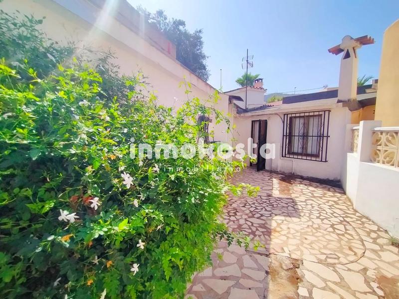 Foto 4a3d26cb-5d12-401a-8c81-f0d2bdc29d11. Casa in L´Albir Alfàs del Pi (l´)