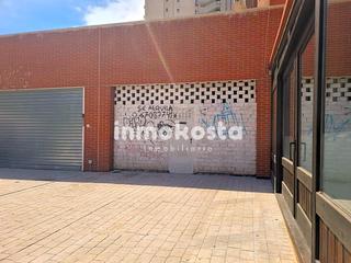 Affitto Locale commerciale  Avinguda de la marina baixa. Local comercial en finestrat playa.
