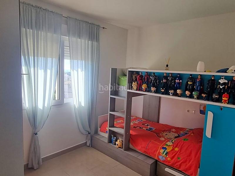 Foto ce37b1cc-5f39-4409-a8da-71a0da15fe44. Casa adossada amb aparcament piscina a Coloma Nucia (la)