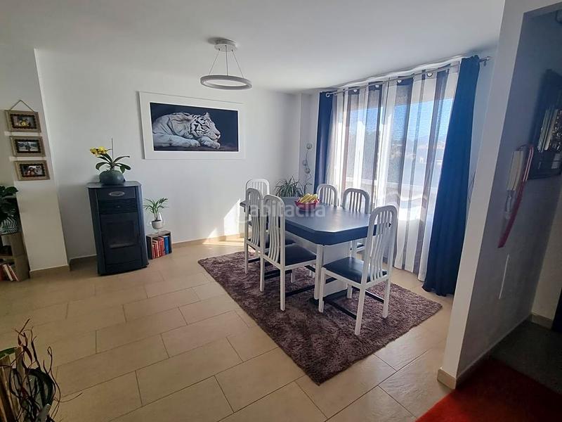 Foto d2ac3726-7fd9-44e2-874d-0bb1dc1184bb. Casa adossada amb aparcament piscina a Coloma Nucia (la)